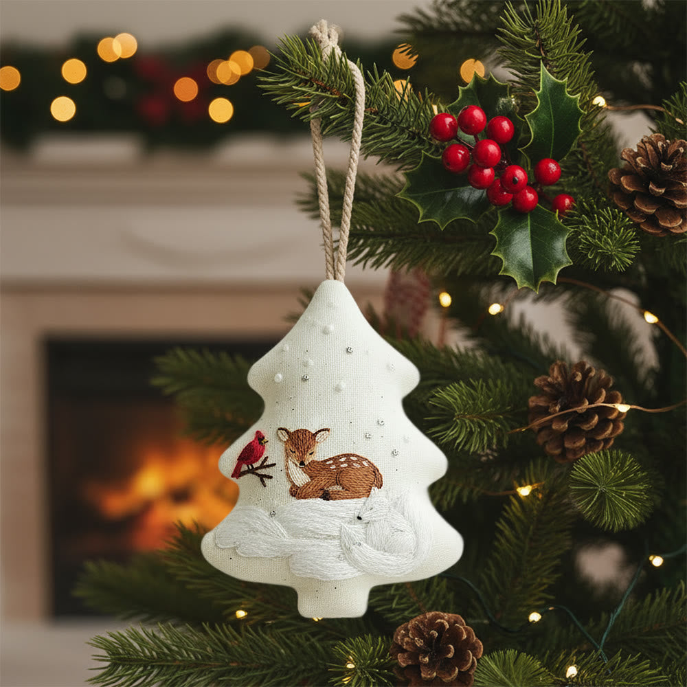 Rubbyoo Tree-shaped Embroidery Kit - Deer And Cardinal Winter | Luxe D ...